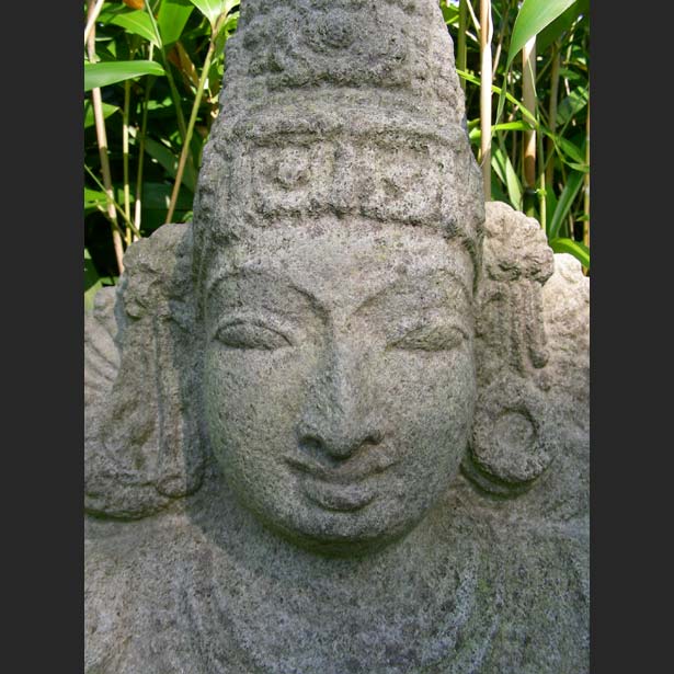 Detailaufnahme einer indischen Steinskulptur aus dem 12. Jahrhundert